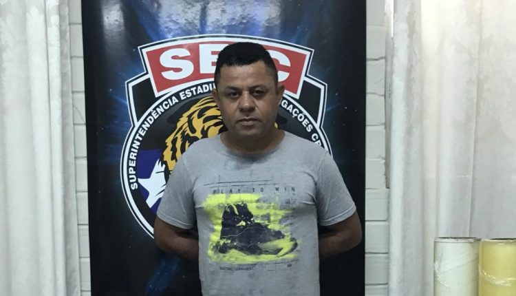 Traficante é preso com aproximadamente 12kg de drogas e arma de fogo no bairro do Coroado.