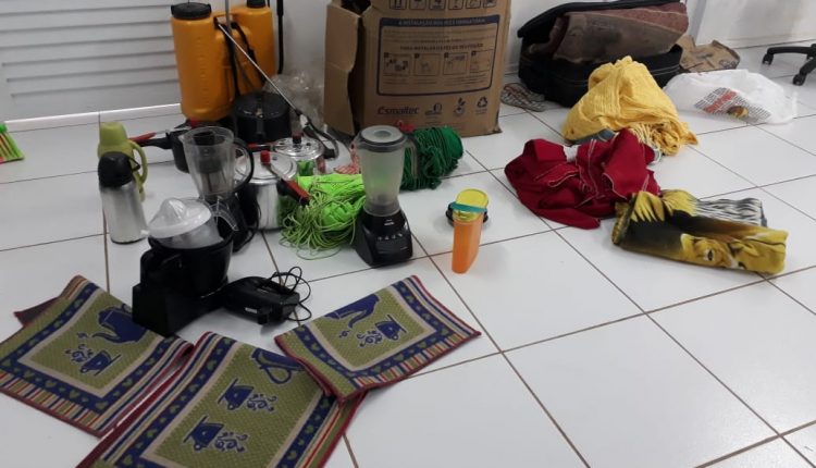 POLÍCIA CIVIL PRENDE QUATRO PESSOAS SUSPEITAS POR FURTO E RECEPTAÇÃO EM ZÉ DOCA