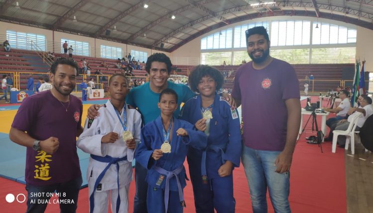 Projeto Luta Pela Vida conquista mais três medalhas