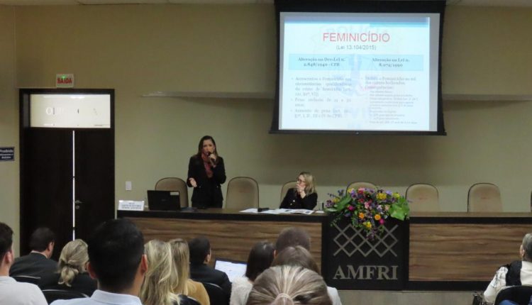 A Polícia Civil do Maranhão participa de Workshop sobre feminicídio no estado de Santa Catarina