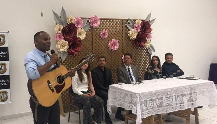 POLÍCIA CIVIL HOMENAGEIA SERVIDORAS POLICIAIS PELO DIA INTERNACIONAL DA MULHER