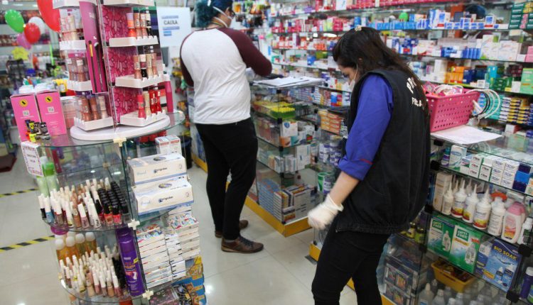 POLÍCIA C CIVIL E PROCON VERIFICAM DENÚNCIAS DE PREÇOS ABUSIVOS EM FARMÁCIAS DA CAPITAL MARANHENSE