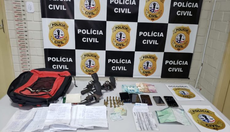 POLÍCIA CIVIL PRENDE TRÊS HOMENS E APREENDE ARMAS DE FOGO NO FERRY BOAT