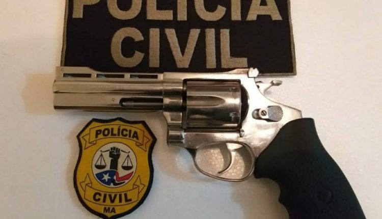 POLÍCIA CIVIL PRENDE EM FLAGRANTE SUSPEITO DE PORTE DE ARMA EM BURITICUPU