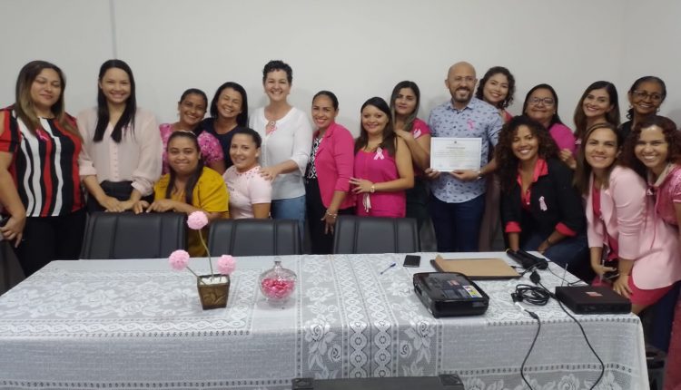 OUTUBRO ROSA: SERVIDORES DA POLÍCIA CIVIL PARTICIPAM DE AÇÃO DE INCENTIVO À PREVENÇÃO DO CÂNCER DE MAMA