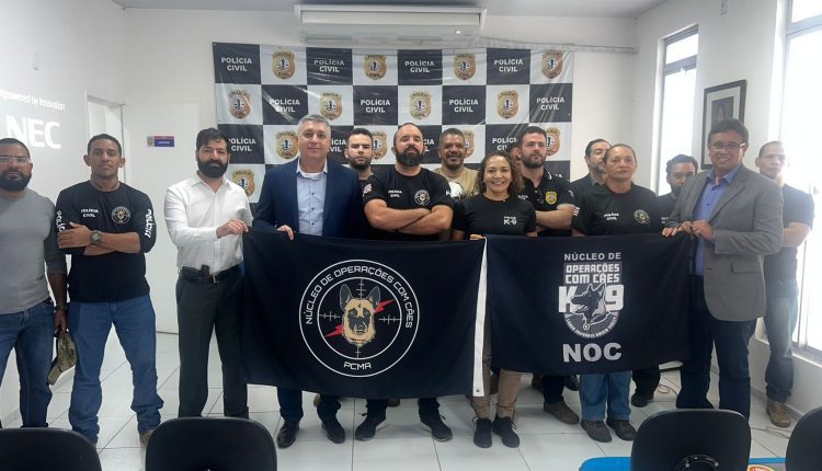 DELEGADO-GERAL JAIR PAIVA PARTICIPA DO ENCERRAMENTO DO II SIMPÓSIO DE OPERAÇÕES COM CÃES DA SENARC