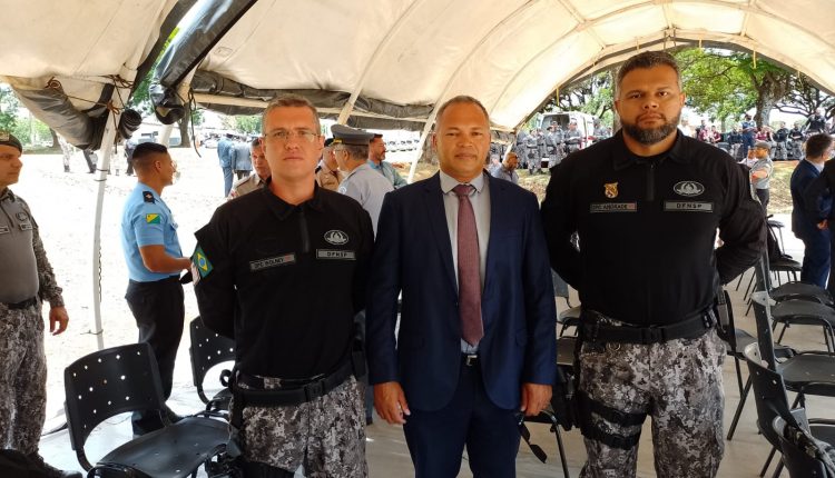 EM BRASÍLIA, DELEGADO-GERAL OPERACIONAL LÚCIO REIS PARTICIPA DO ENCERRAMENTO DO TREINAMENTO DA FORÇA NACIONAL; 02 POLICIAIS CIVIS DO MARANHÃO PARTICIPARAM DO TREINAMENTO