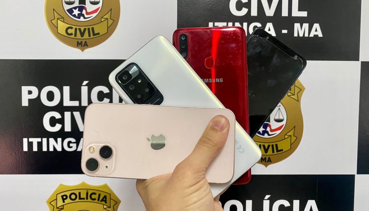 EM ITINGA DO MARANHÃO, QUATRO CELULARES SÃO RECUPERADOS PELA POLÍCIA CIVIL