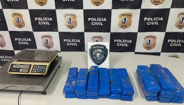 EM SÃO LUÍS E ROSÁRIO, POLÍCIA CIVIL APREENDE 23 TABLETES DE MACONHA E PRENDE DOIS HOMENS