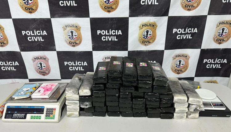 61 TABLETES DE MACONHA SÃO APREENDIDOS PELA POLÍCIA CIVIL NA REGIÃO METROPOLITANA DE SÃO LUÍS
