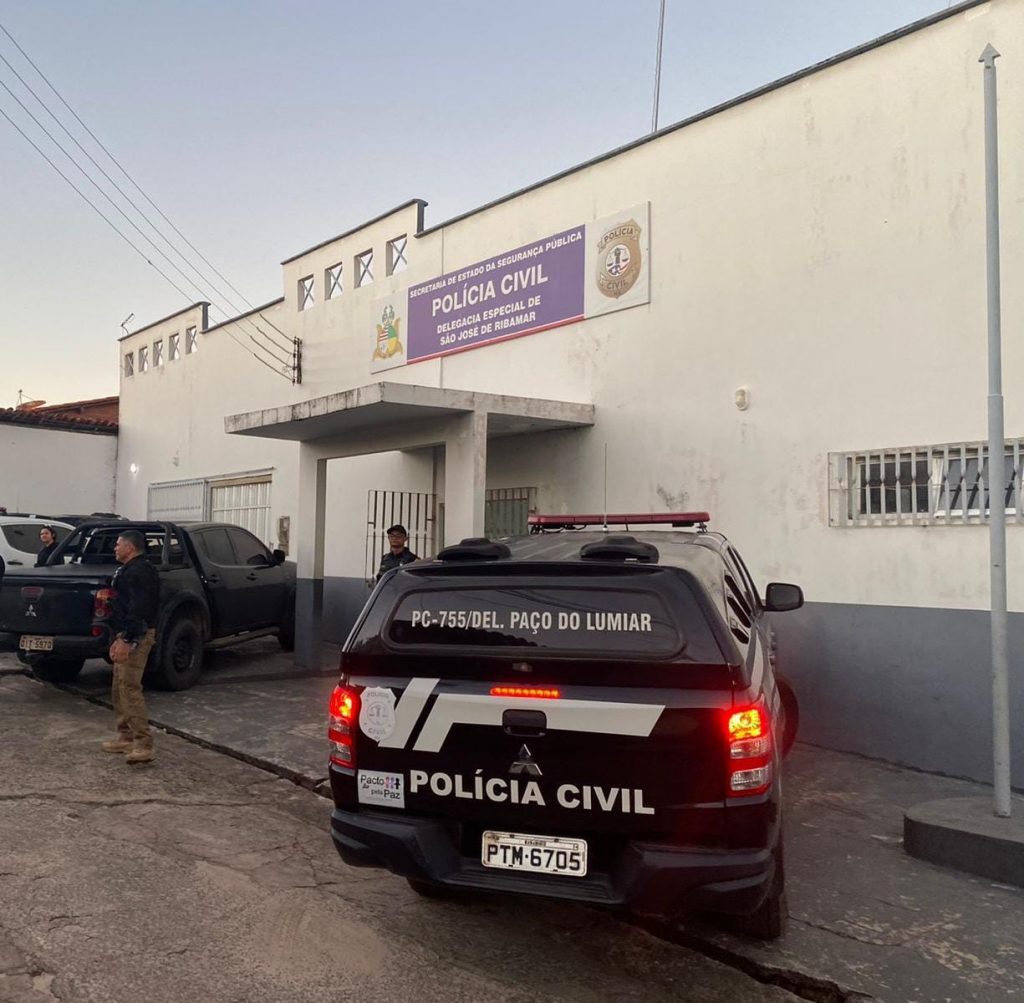 HOMEM É PRESO PELA POLÍCIA CIVIL POR ROUBO EM SÃO JOSÉ DE RIBAMAR