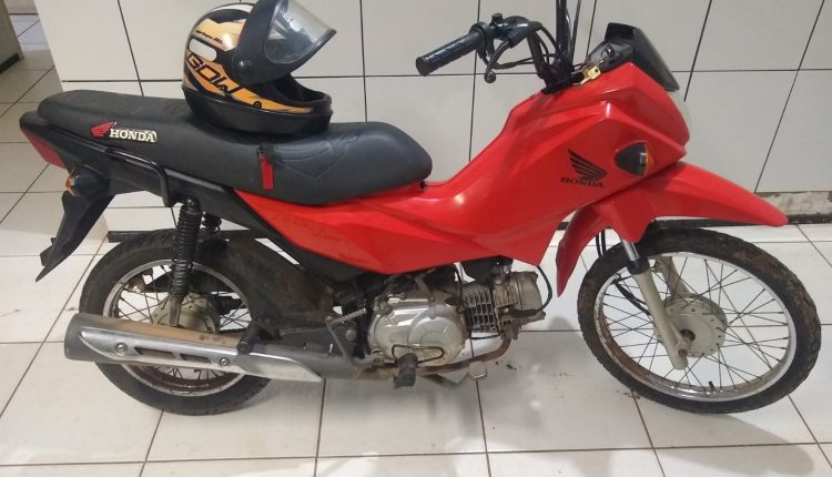 EM PASSAGEM FRANCA, POLÍCIA CIVIL PRENDE HOMEM POR ROUBO