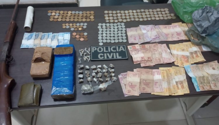 PRISÃO EM FLAGRANTE: POLÍCIA CIVIL PRENDE HOMEM POR TRÁFICO DE DROGAS E POSSE IRREGULAR DE ARMA DE FOGO EM SANTA RITA