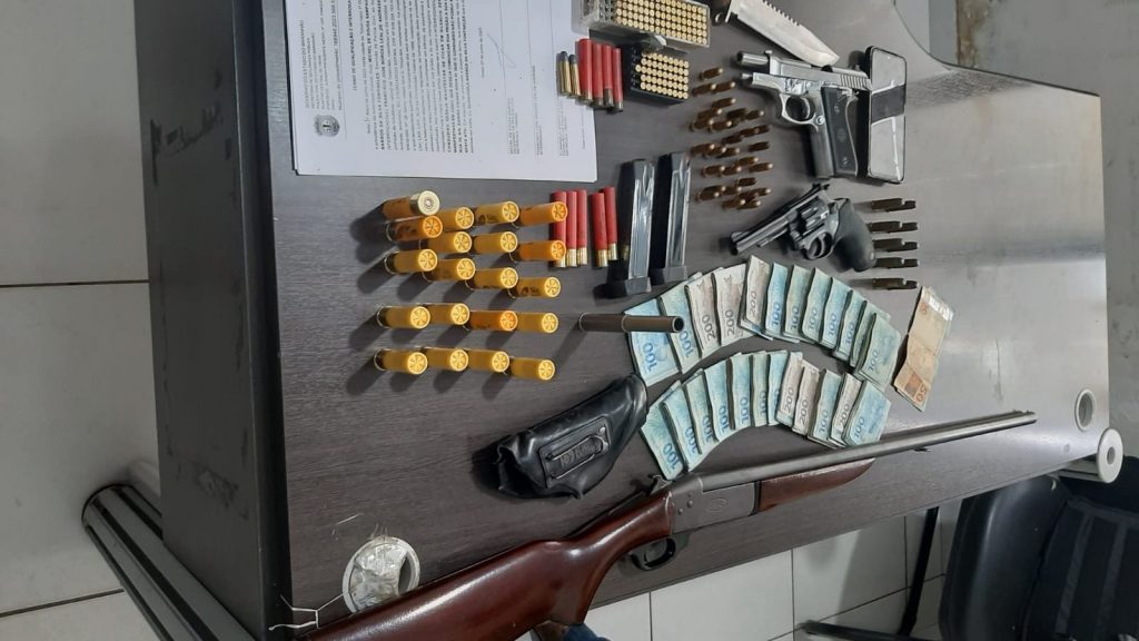 POLÍCIA CIVIL CUMPRE, EM MATÕES, MANDADO DE PRISÃO CONDENATÓRIA CONTRA MANDANTE DE CHACINA QUE VITIMOU QUATRO PESSOAS DA MESMA FAMÍLIA