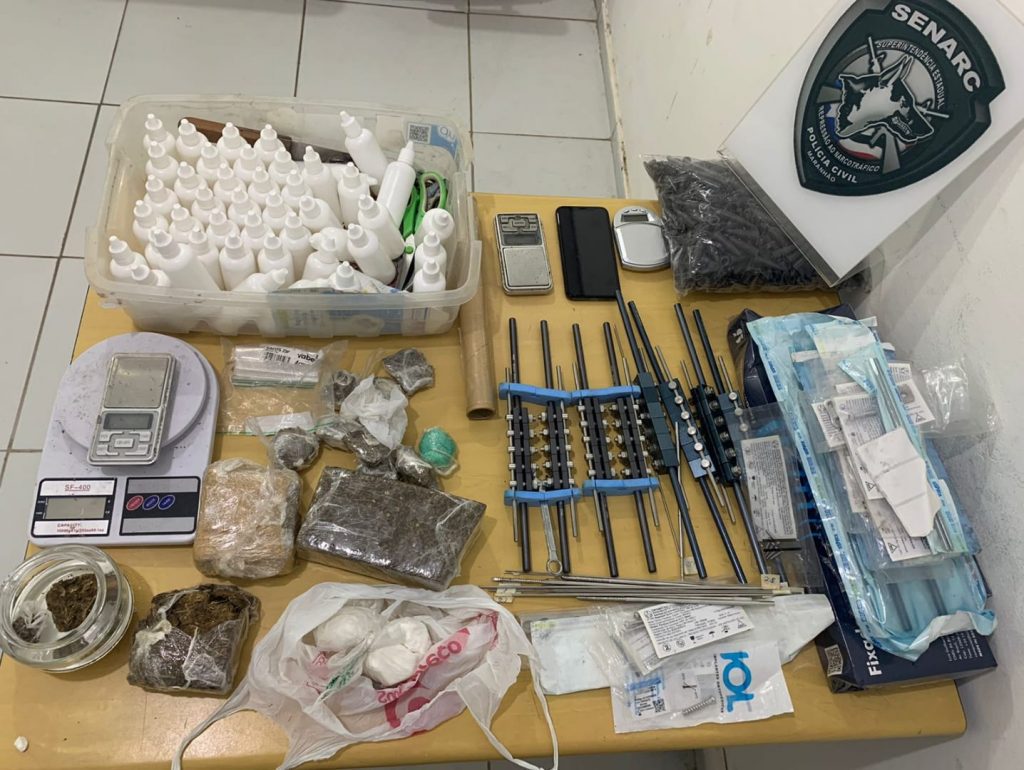 NO BAIRRO DA COHAB, EM SÃO LUÍS, POLÍCIA CIVIL DESMONTA ESQUEMA DE DELIVERY DE DROGAS; UM HOMEM FOI PRESO EM FLAGRANTE POR TRÁFICO