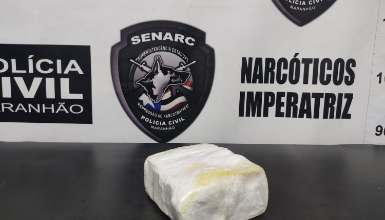 NA CIDADE DE IMPERATRIZ, HOMEM É PRESO COM QUASE MEIO QUILO DE COCAÍNA EM MICRO-ÔNIBUS