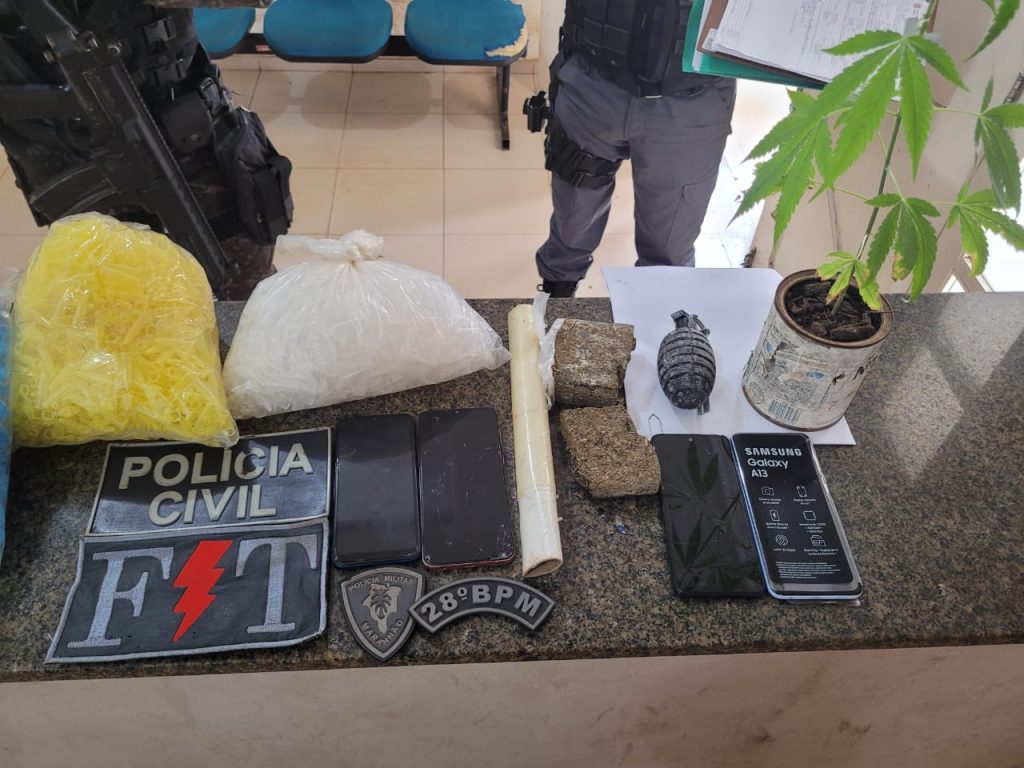 OPERAÇÃO INTEGRADA RESULTA NA PRISÃO DE UM HOMEM POR ROUBO, TRÁFICO DE DROGAS E POSSE IRREGULAR DE ARTEFATO EXPLOSIVO EM ITAPECURU-MIRIM