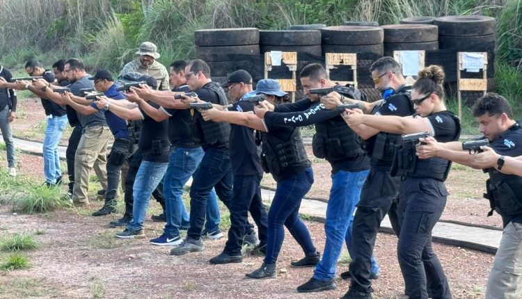 POLICIAIS CIVIS DAS REGIONAIS DE TIMON E IMPERATRIZ PARTICIPAM DE CURSO DE MANUSEIO E MONTAGEM DE PISTOLAS DA MARCA GLOCK(G5) E CARABINA DA MARCA TAURUS, MODELO T4