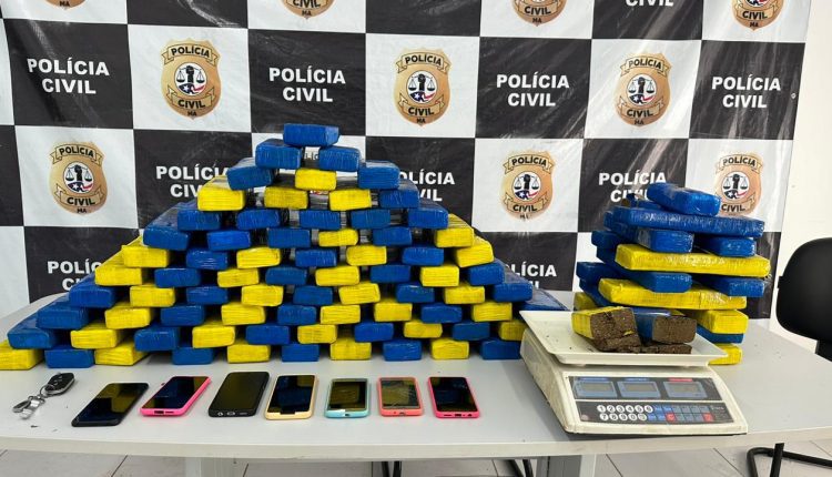 NA REGIÃO METROPOLITANA DE SÃO LUÍS, POLÍCIA CIVIL PRENDE 100 KG DE MACONHA E PRENDE CINCO PESSOAS