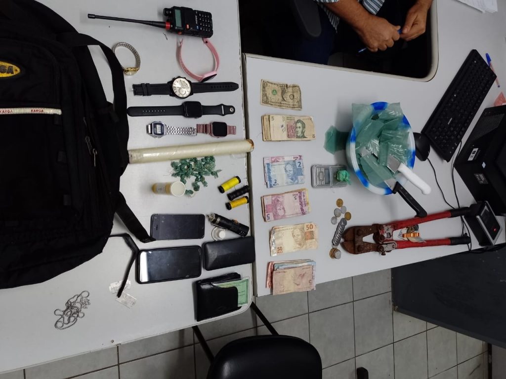 CONDENADO PELA JUSTIÇA É PRESO EM FLAGRANTE POR TRÁFICO DE DROGAS, EM SÃO LUÍS