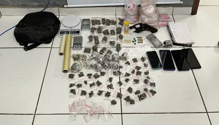 INVESTIGADO POR HOMICÍDIO E MAIS DOIS INDIVÍDUOS SÃO PRESOS PELA POLÍCIA CIVIL POR TRÁFICO DE DROGAS EM PIO XII