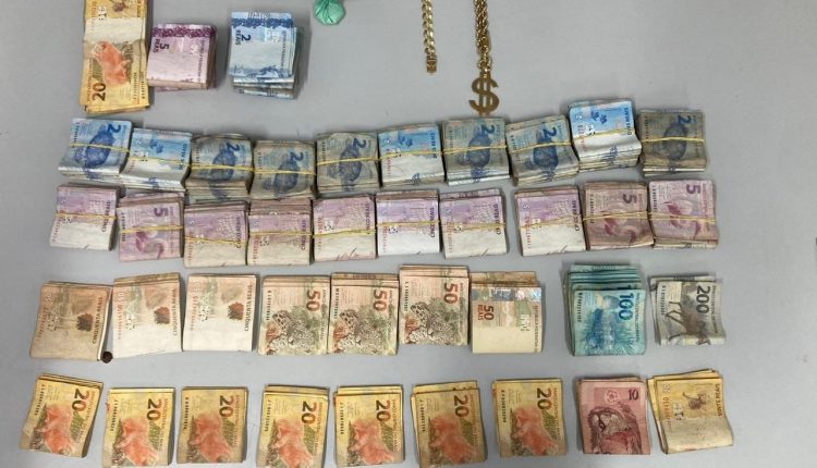 EM SÃO LUÍS, POLÍCIA CIVIL DESMANTELA ESQUEMA DE TRÁFICO DE DROGAS QUE FUNCIONAVA EM UM BAR NO INTERIOR DA CEASA