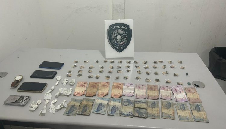 ADOLESCENTE É APREENDIDO COM GRANDE QUANTIDADE DE DROGAS NO BAIRRO DO ANJO DA GUARDA