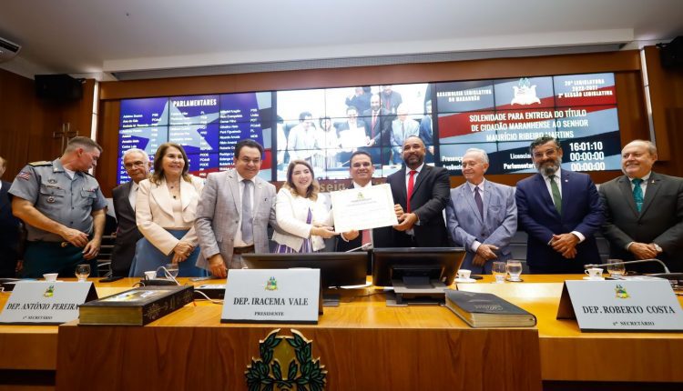 POLÍCIA CIVIL PARTICIPA DE HOMENAGEM AO SECRETÁRIO DE SEGURANÇA PÚBLICA MAURÍCIO MARTINS NA ASSEMBLEIA LEGISLATIVA DO MARANHÃO