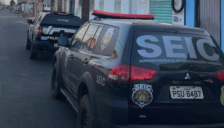 NA CAPITAL, POLÍCIA CIVIL DO MARANHÃO PRENDE HOMEM SUSPEITO DE EXTORQUIR FEIRANTES A MANDO DE ORGANIZAÇÃO CRIMINOSA