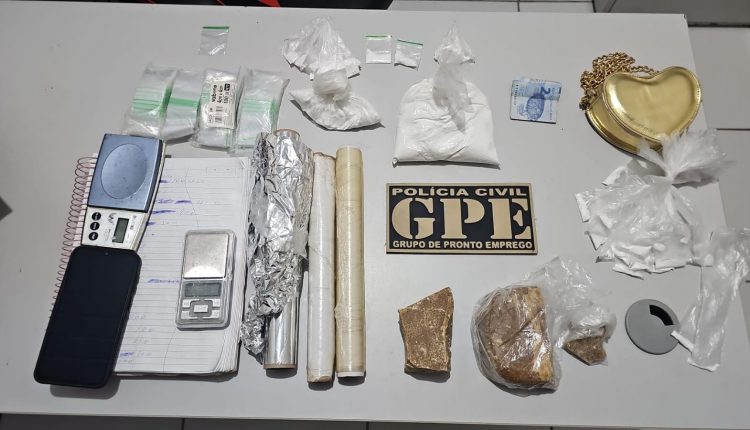 TRÁFICO DE DROGAS: POLÍCIA CIVIL PRENDE MULHER EM CODÓ
