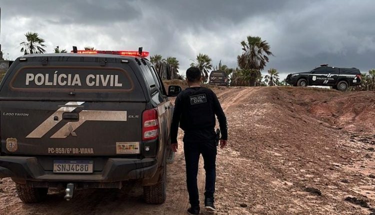 EM CAJAPIÓ, POLÍCIA CIVIL DO MARANHÃO APREENDE ARMAS DE FOGO E MOTOCICLETA ADULTERADA