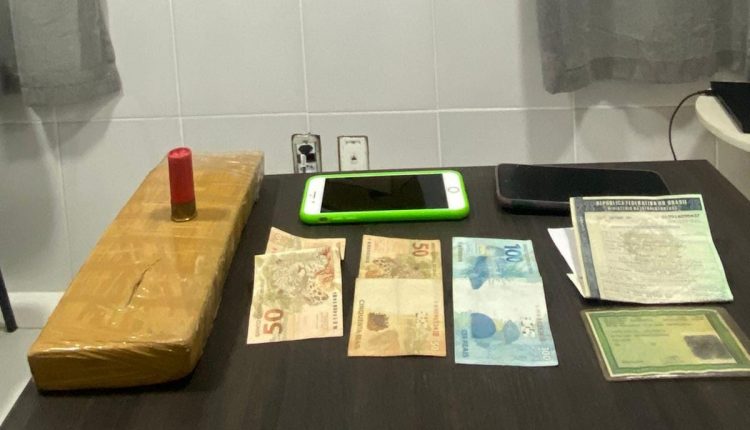MULHER É PRESA PELA POLÍCIA CIVIL POR CRIME DE TRÁFICO DE DROGAS NA BAIXADA MARANHENSE