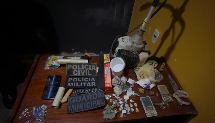 POLÍCIA CIVIL REALIZA AÇÕES DE COMBATE AO TRÁFICO DE DROGAS EM TURIAÇU; SEIS PESSOAS FORAM CONDUZIDAS À DELEGACIA