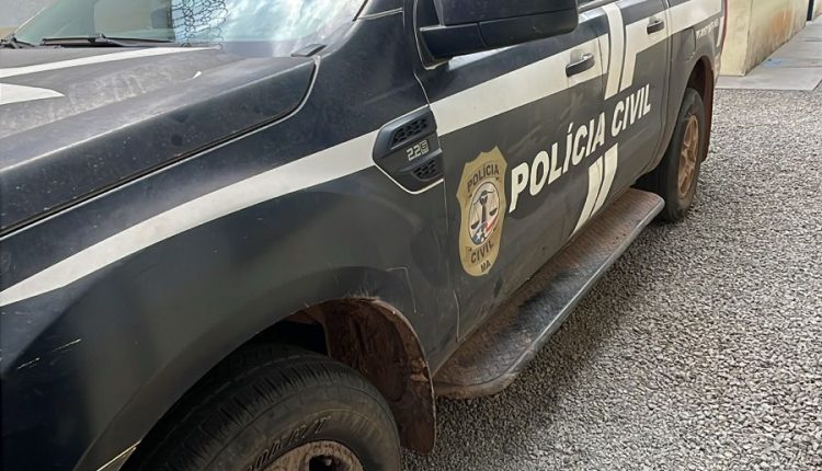 POR TRÁFICO DE DROGAS, POLÍCIA CIVIL PRENDE MULHER NA CIDADE DE BOM JARDIM