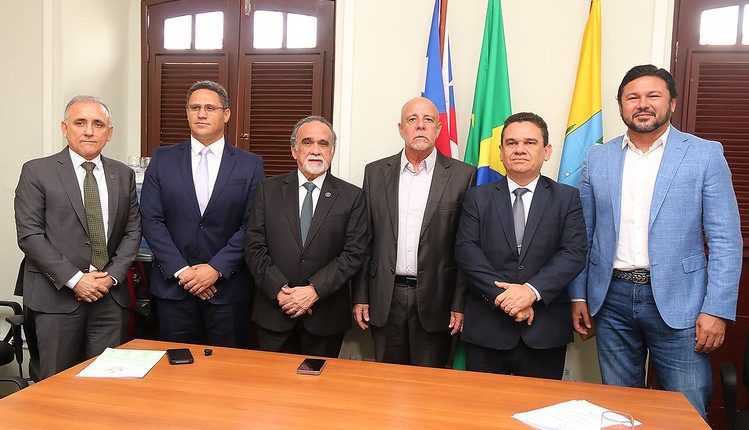 JUDICIÁRIO ASSINA TERMO DE COOPERAÇÃO COM SECRETARIA DE SEGURANÇA E DETRAN PARA DESTINAÇÃO DE VEÍCULOS APREENDIDOS