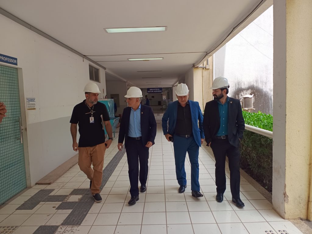 DELEGADO-GERAL REALIZA VISITA TÉCNICA ÀS FUTURAS INSTALAÇÕES DA NOVA SEDE ADMINISTRATIVA DA PC-MA