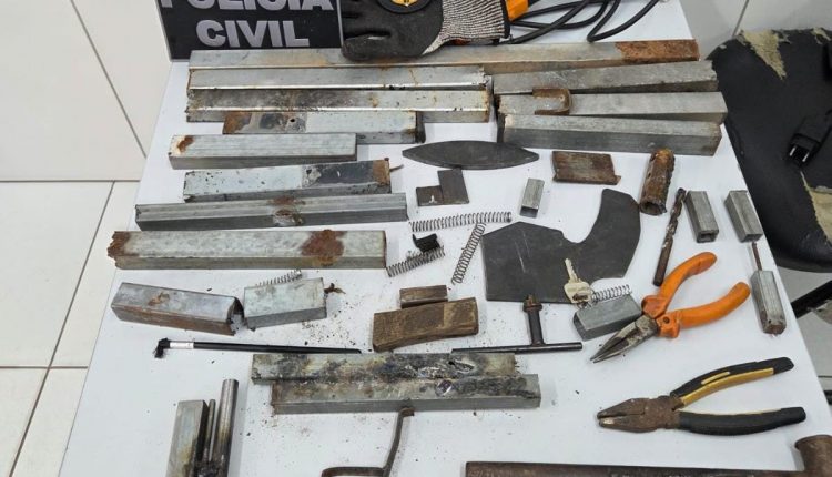 HOMEM É PRESO EM TIMON DURANTE AÇÃO DA POLÍCIA CIVIL QUE FECHOU FÁBRICA ILEGAL DE ARMAS