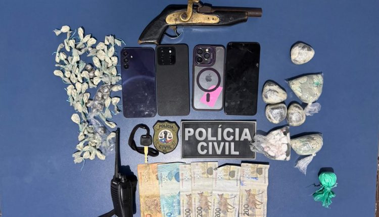 OPERAÇÃO DE COMBATE AOS CRIMES DE TRÁFICO DE DROGAS E ORGANIZAÇÃO CRIMINOSA PRENDE HOMEM E APREENDE ADOLESCENTE EM MIRINZAL
