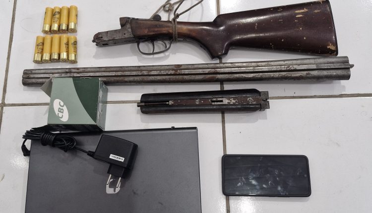 EM CAXIAS, POLÍCIA CIVIL PRENDE SUSPEITO DE ROUBAR CARGA DE CIGARROS