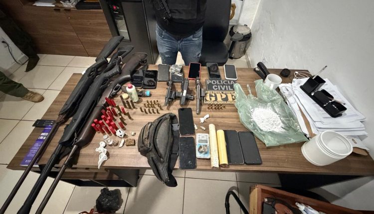 EM SÃO DOMINGOS DO MARANHÃO, POLÍCIA CIVIL PRENDE QUATRO PESSOAS E APREENDE ADOLESCENTE INVESTIGADOS POR ORGANIZAÇÃO CRIMINOSA E TRÁFICO DE DROGAS