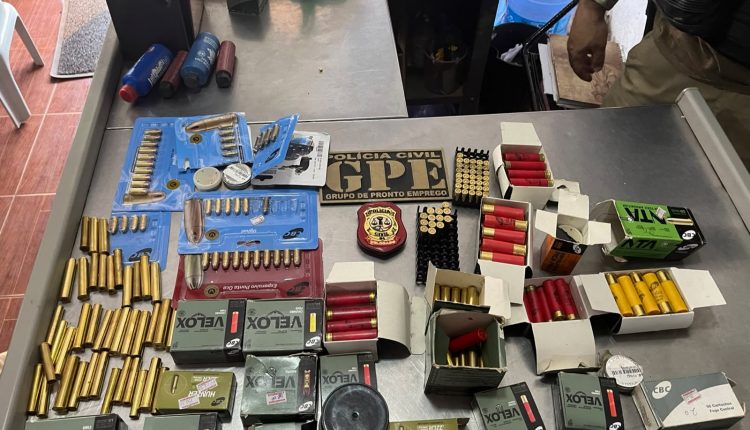 POLÍCIA CIVIL DEFLAGRA OPERAÇÃO NÊMESIS E PRENDE QUATRO INDIVÍDUOS POR COMÉRCIO ILEGAL DE ARMA DE FOGO E MUNIÇÕES