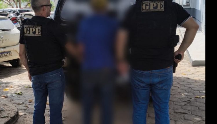POLÍCIA CIVIL PRENDE SUSPEITO POR DESCUMPRIMENTO DE MEDIDA PROTETIVA EM SANTO ANTÔNIO DOS LOPES