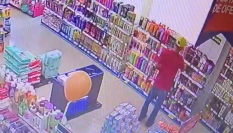 POLÍCIA CIVIL PRENDE HOMEM APÓS FURTO EM FARMÁCIA AO LADO DA DELEGACIA DE PINHEIRO